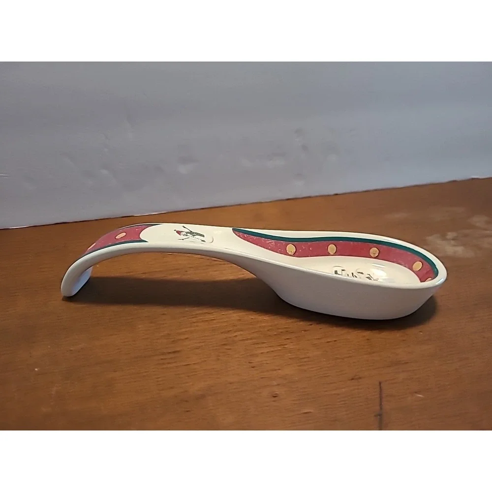 SPOON HOLDER Vintage Collectible‎ Royal Seasons Stoneware Pattern Snowmen